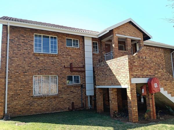 2 Bedroom Simplex