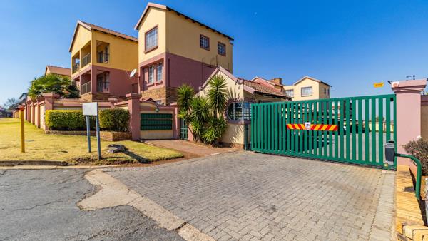 3 Bedroom Apartment