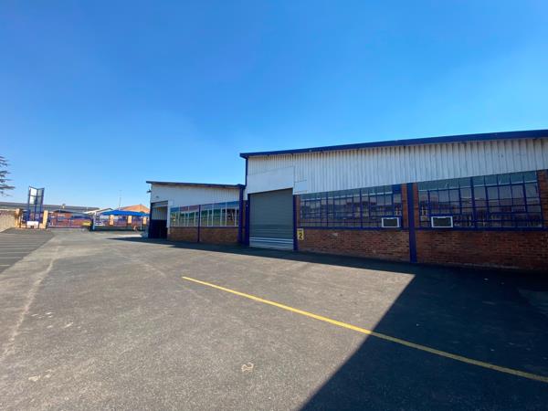 1 565 m² Industrial space