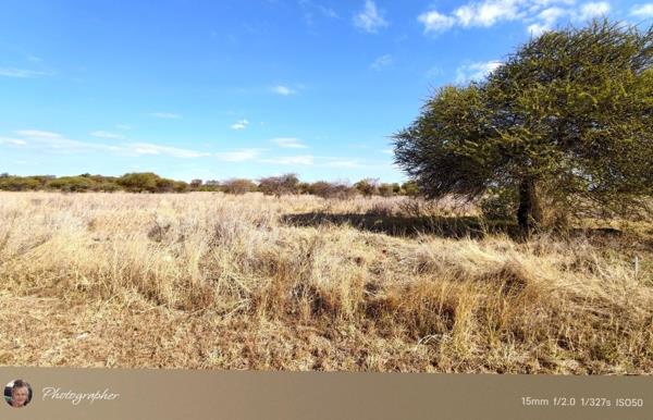 700 m² Land