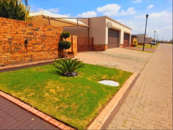 3 Bedroom Townhouse