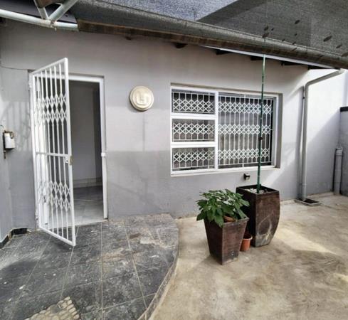 1.5 Bedroom House