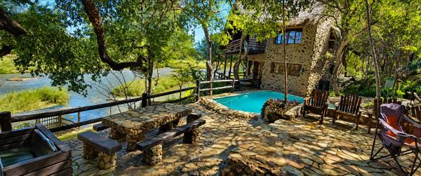 6 Bedroom House