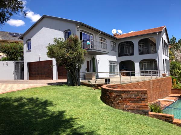 5 Bedroom House
