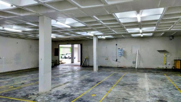 306 m² Industrial space