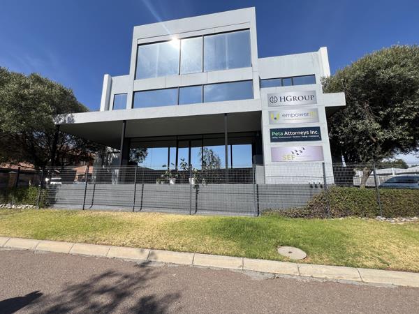 750 m² Commercial space