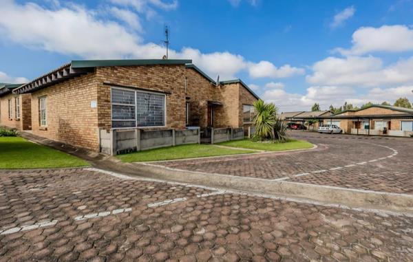 3 Bedroom Townhouse