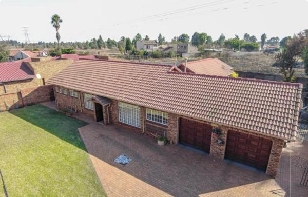 4 Bedroom House