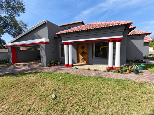7 Bedroom House