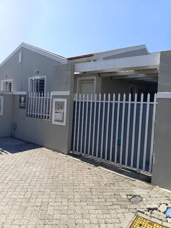 2 Bedroom House