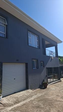 6 Bedroom House