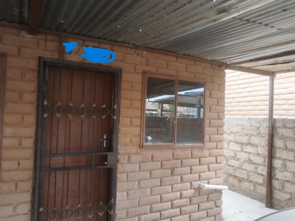 2 Bedroom House
