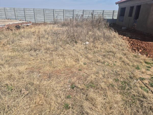 155 m² Land