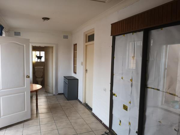 Bachelor apartment