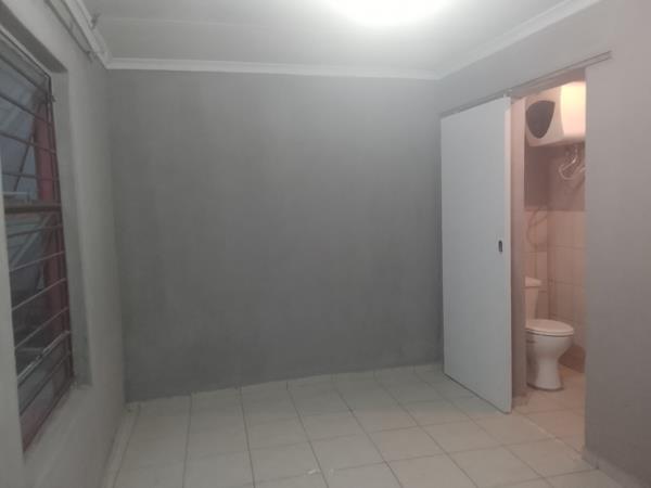 1 Bedroom House