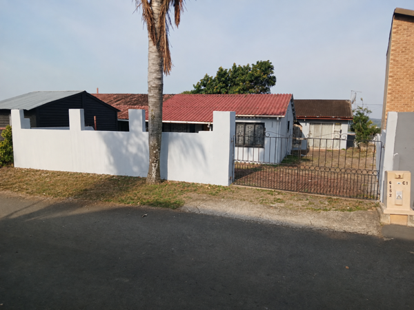 2 Bedroom House