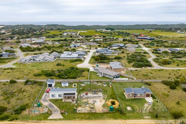 896 m² Land
