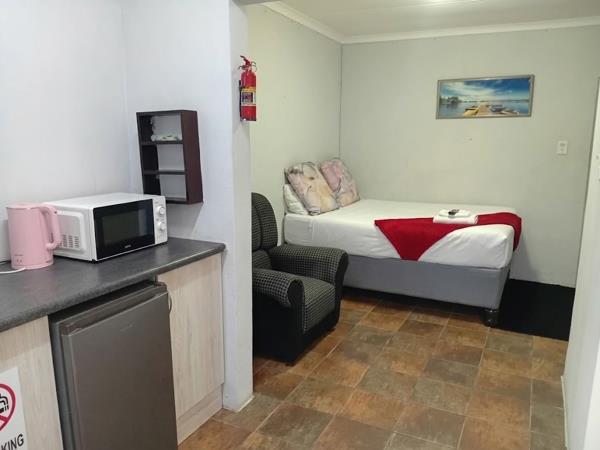1 Bedroom House