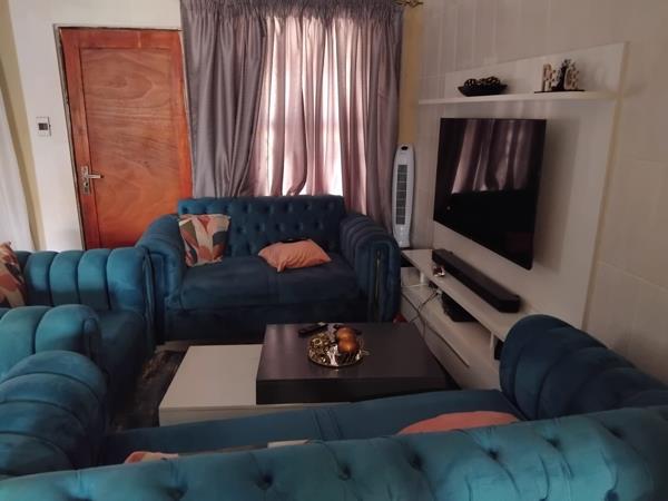 2 Bedroom House