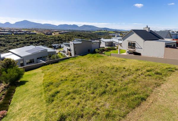602 m² Land