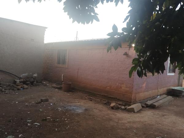 2 Bedroom House