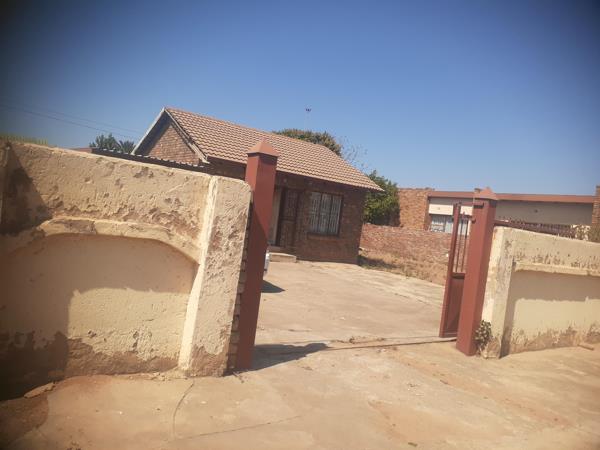 2 Bedroom House
