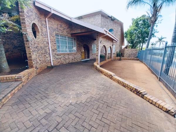 5 Bedroom House
