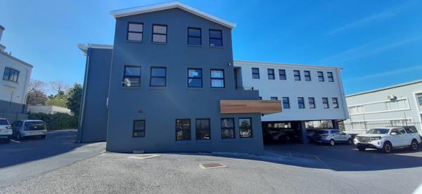 97 m² Office Space