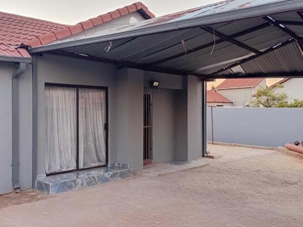 2 Bedroom House