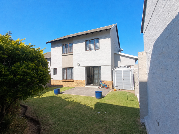 3 Bedroom Townhouse