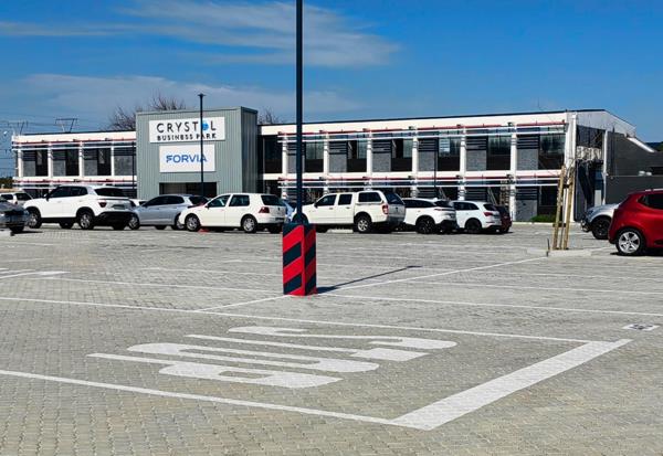 261 m² Commercial space