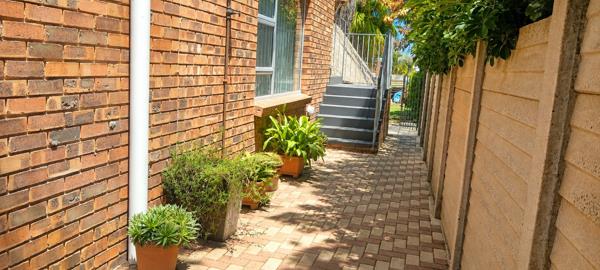 2 Bedroom Garden Cottage
