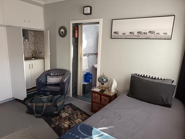 1 Bedroom Flat