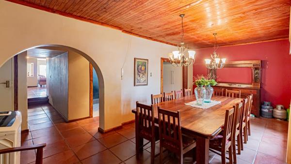5 Bedroom House