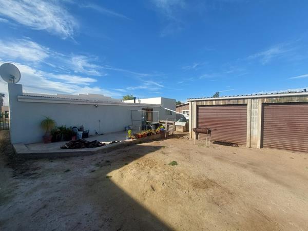 2 Bedroom House