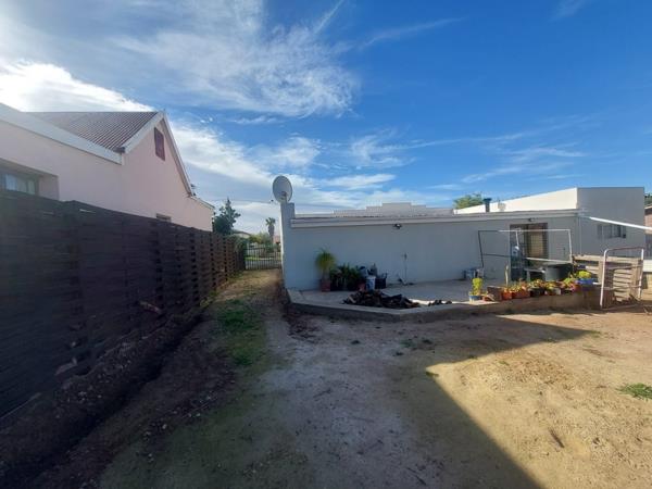 2 Bedroom House