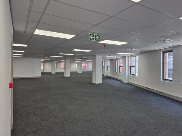 671 m² Commercial space