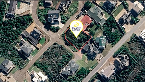 758 m² Land