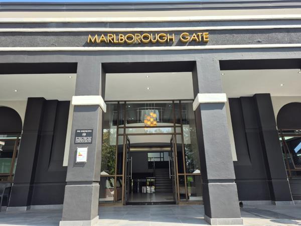 365 m² Commercial space