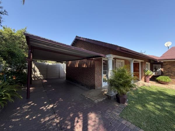 2 Bedroom Garden Cottage