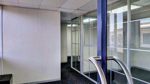 120 m² Office Space