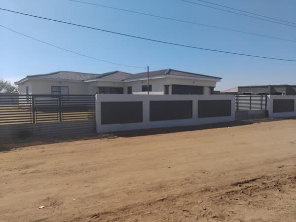 3 Bedroom House
