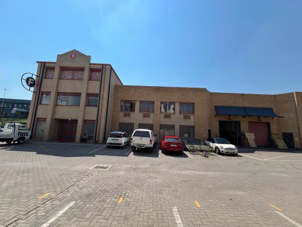 1 155 m² Industrial space