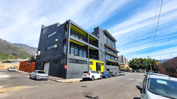 186 m² Commercial space