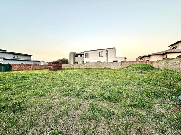 661 m² Land