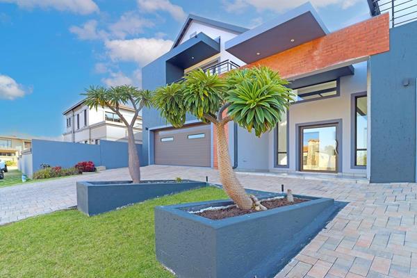 6 Bedroom House