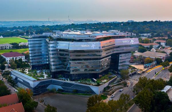 3 000 m² Commercial space