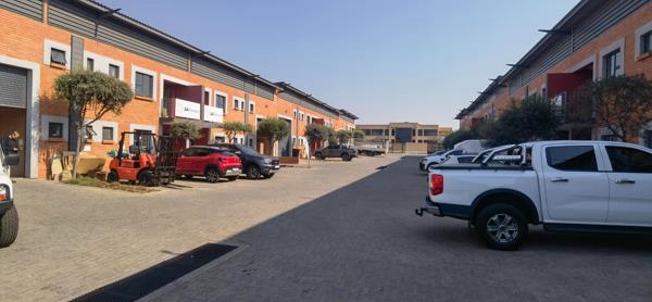 274 m² Industrial space