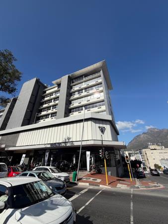 180 m² Commercial space