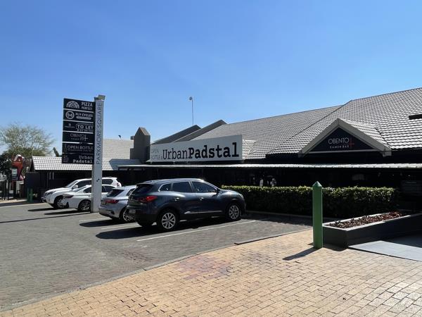 242 m² Commercial space